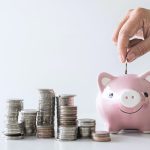 Quase 70% das pessoas que aplicam na poupança têm outros investimentos